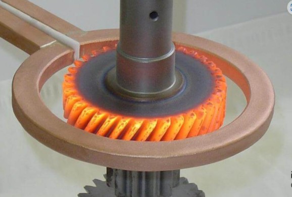 Induction annealing of tubes ends