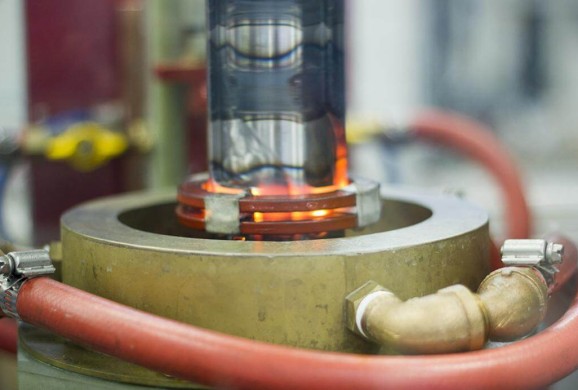 Induction annealing of tubes ends