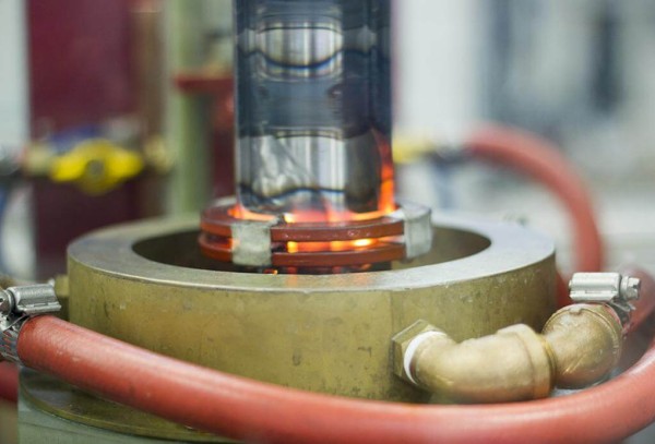 Induction annealing of stainless steel cylinder